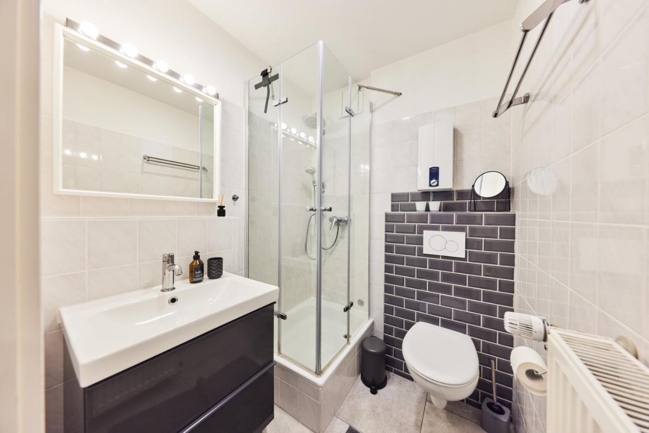 Kvartier2 In Top-Lage, 5 Min Zur Bali-Therme Und Gop, Hdz, Arbeitsplatz, Boxspringbett Bad Oeynhausen Exteriér fotografie